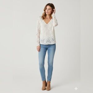 Abercrombie & Fitch White Floral Lace Long Sleeve V-Neck Top - Small